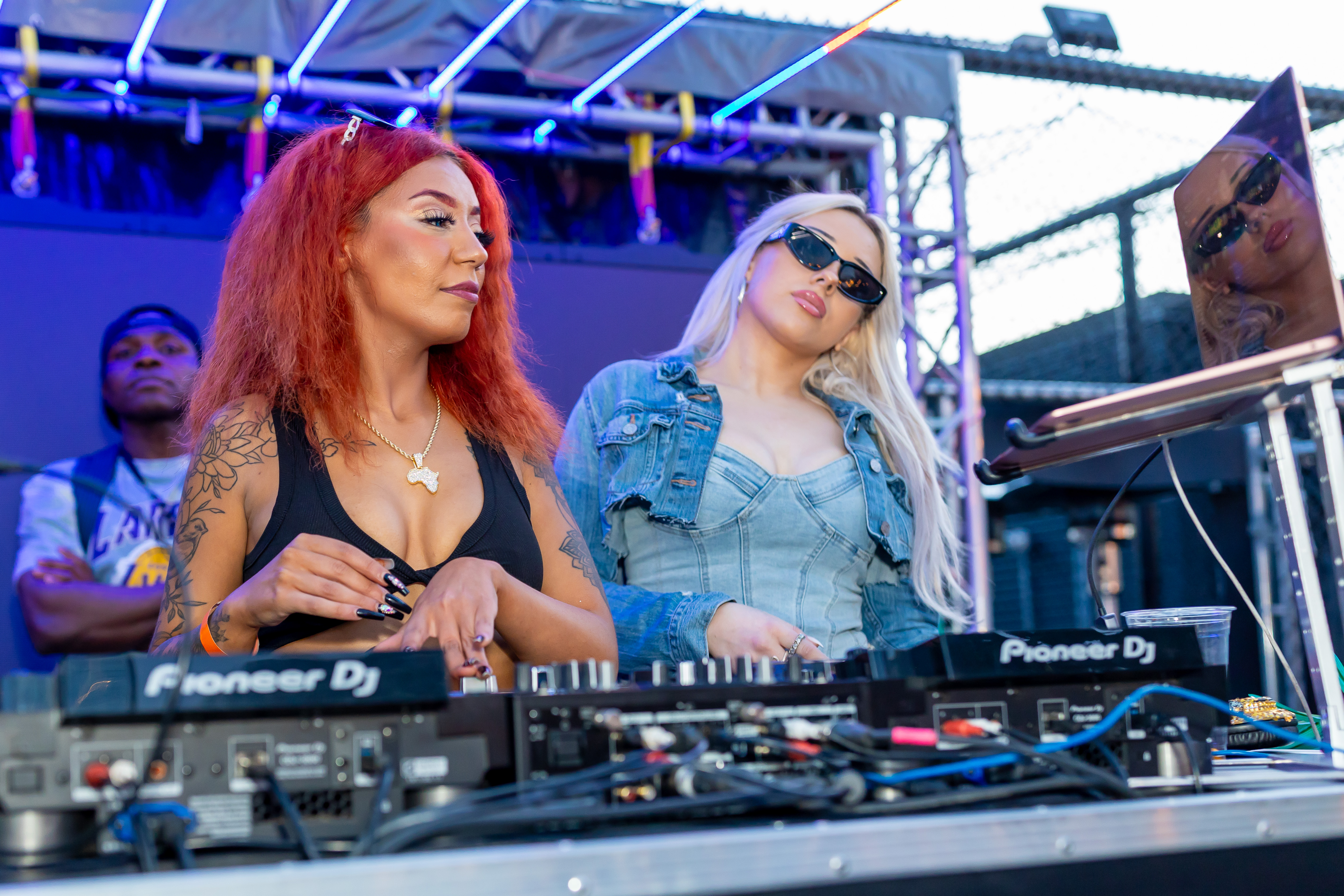 Obi's House — DJ Duo
